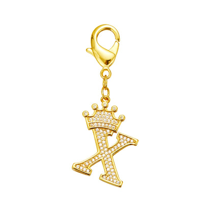 POPILY "Golden Crown" Pet Collar — Meticulously Crafted from 18K Gold-Plated Titanium Steel, Featuring a Clasp Exquisitely Set with Dazzling Cubic Zirconia. This Luxurious Collar Is Custom-Tailored for Large Dogs and Showcases a Stylish Cuban Link Design.
